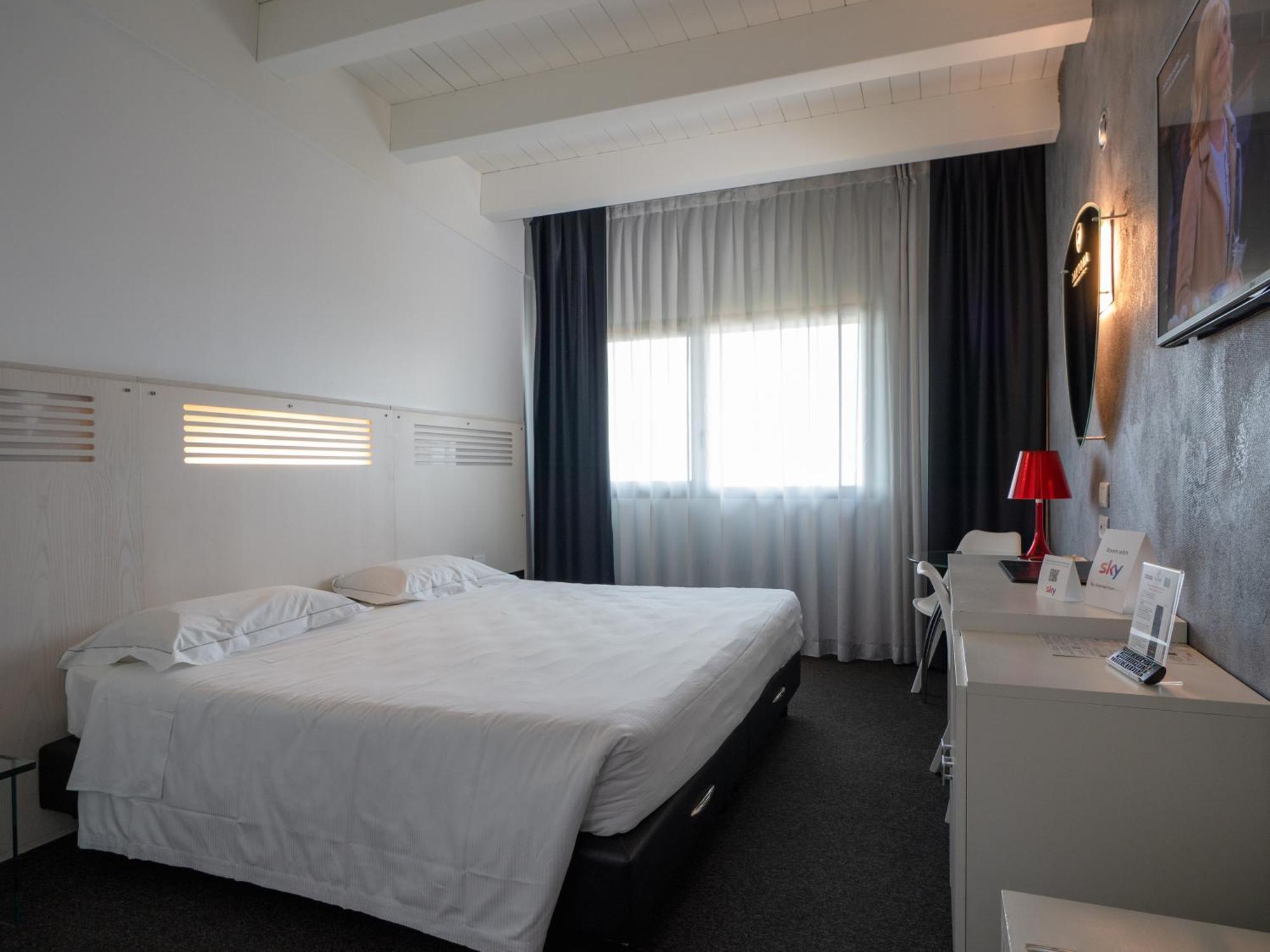 Daytona Business Hotel Collecchio Εξωτερικό φωτογραφία