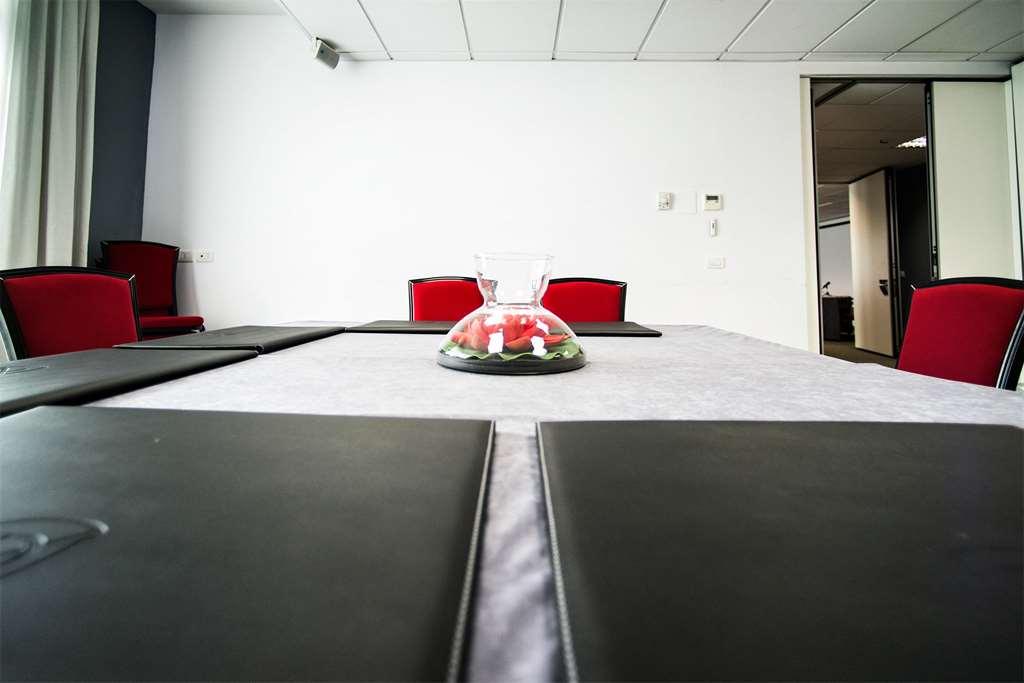 Daytona Business Hotel Collecchio Ανέσεις φωτογραφία